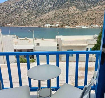 Meropi rooms in Sifnos - Balcony with sea views